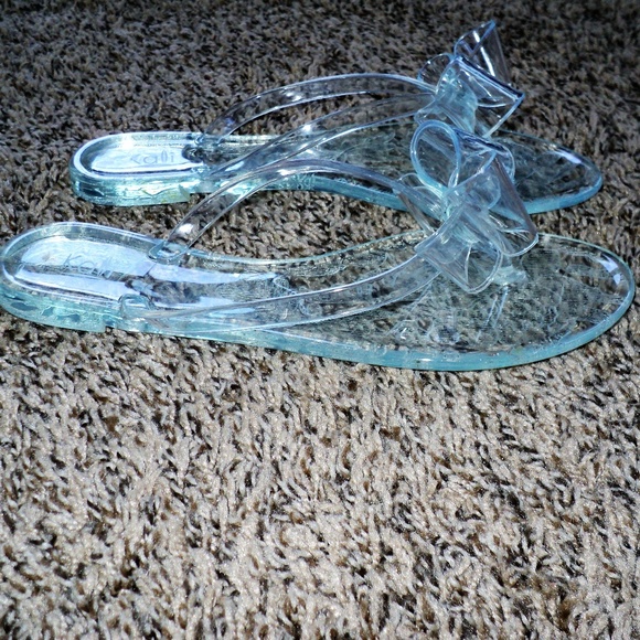 clear flip flops